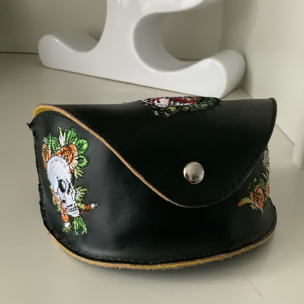 Y2K Early 2000’S ED HARDY Black Patch Tattoo Shield Sunglasses Case
